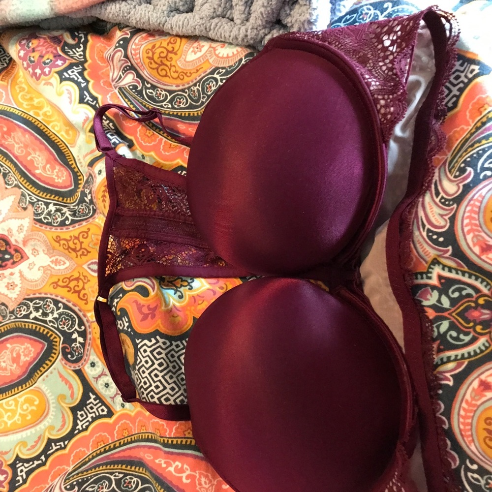 Victoria’s Secret bra